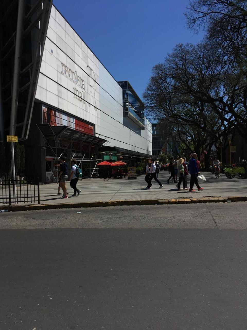 Estudio Moderno En Recoleta Excelente Ubicacion Buenos Aires Eksteriør bilde